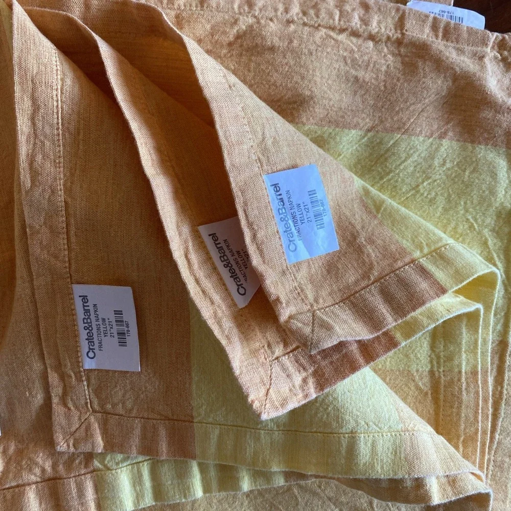 Crate and Barrel fractions‎ Napkins Spice 21 x 21 Set of 6 yellow orange cotton